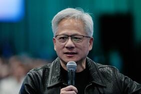 フアンCEOは不安を否定…｢世界の終わりになる可能性は0%だ｣エヌビディアCEOがAIによる人類絶滅リスクを完全否定