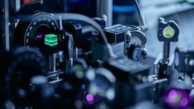 すごいベンチャー【18】Yaqumo／中性原子方式の量子計算機開発