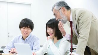 300人調査で判明!「大学教員になれる」7つの条件