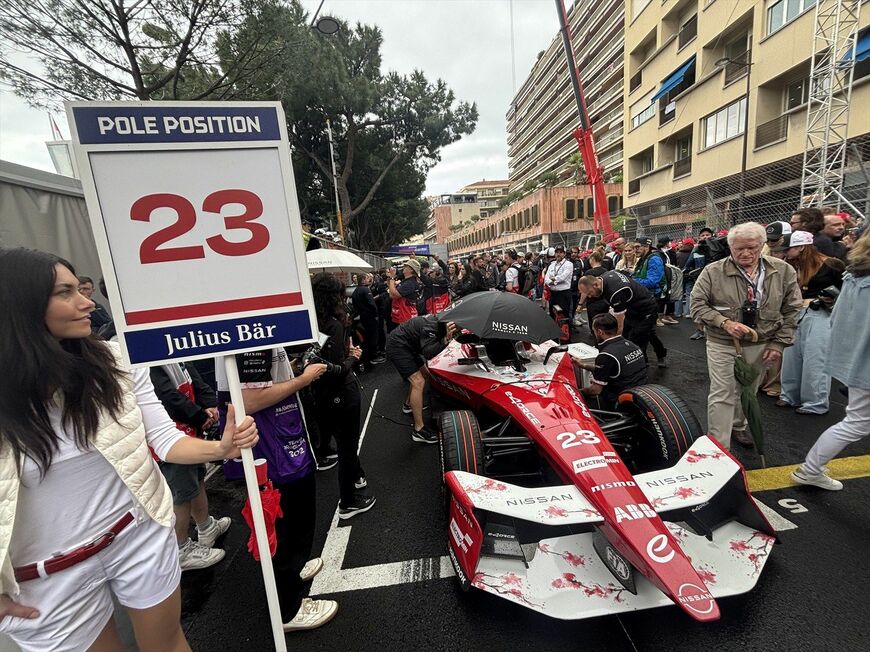 第6戦のポールポジション、日産フォーミュラEチームのオリバー・ローランド選手のマシン（筆者撮影）