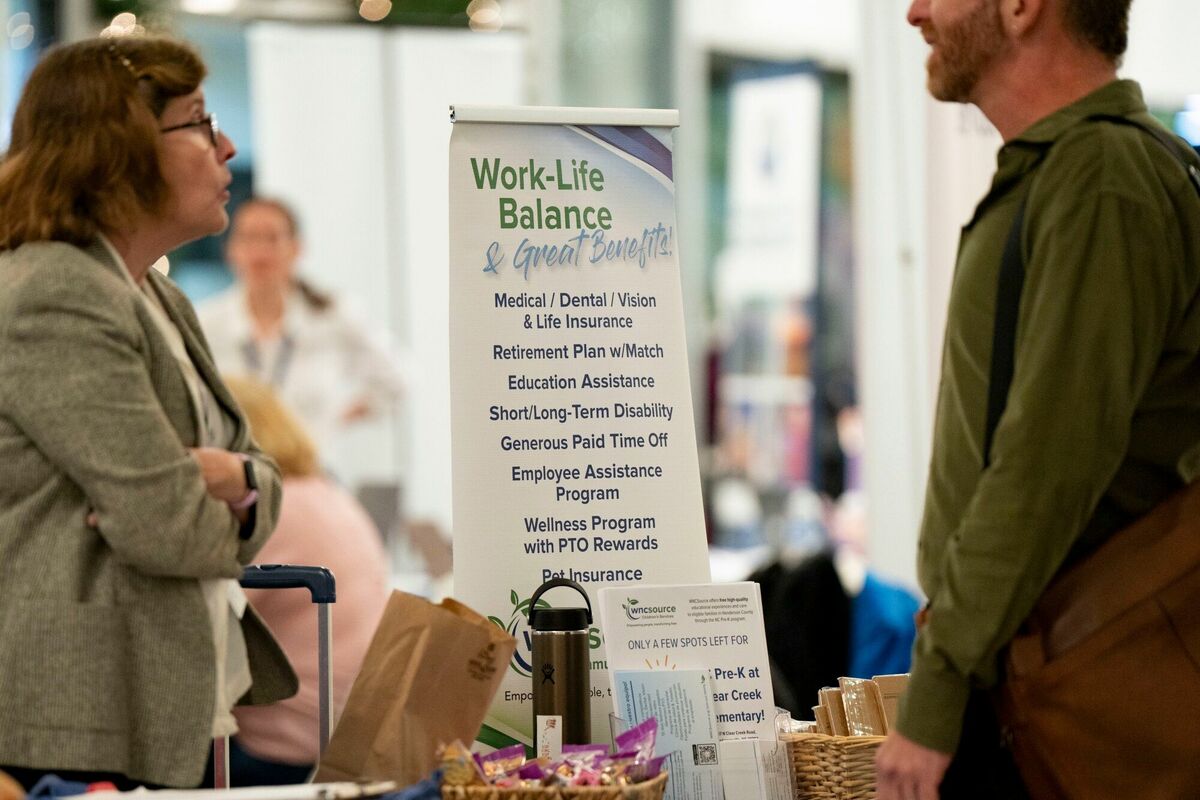 米新規失業保険申請件数､先週増加で2カ月ぶり高水準に｜会社四季報オンライン