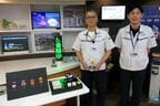 開発に携わった鷲見さん（左）と池脇さん