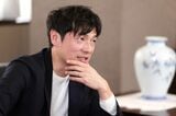 過去の自身の体験を語る小菅隆太さん（撮影：尾形文繁）