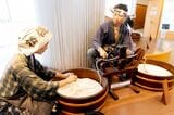 かつての揖保乃糸製造風景をリアルな人形で展示（筆者撮影）
