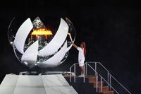 ｢多様性と調和｣の五輪が今の日本を浮き彫りに 大坂選手の聖火リレー起用と敗戦への批判が象徴