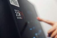 日本人も必読！米国で一変した職場の休憩事情 非接触コーヒーマシンやコーヒー代肩代わりも