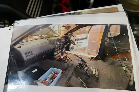 レストア作業の風景