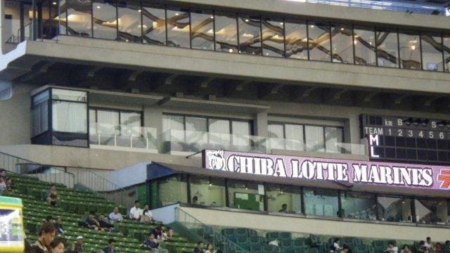 ネット裏上の通称堤部屋