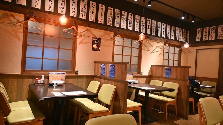湘南台酒場の内観（写真：筆者撮影）