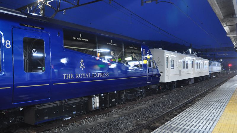 東急 北海道に 青い豪華列車 投入で何目指す 特急 観光列車 東洋経済オンライン 社会をよくする経済ニュース