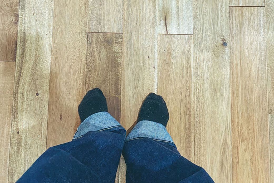 落ち着いた色味と木の模様がバラエティーに富んでいて素敵なホワイトウォールナット（写真撮影／てらいまきさん）