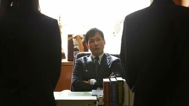 産休代替として学校に…もう常勤はムリ｢特別支援学級の担任｣を赴任前日に追加された中学校教員が受けた不条理の数々
