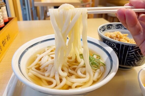 ふにゃっとした食感のうどん