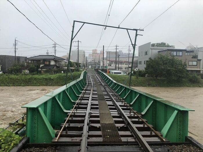 大雨で被災した田川橋梁