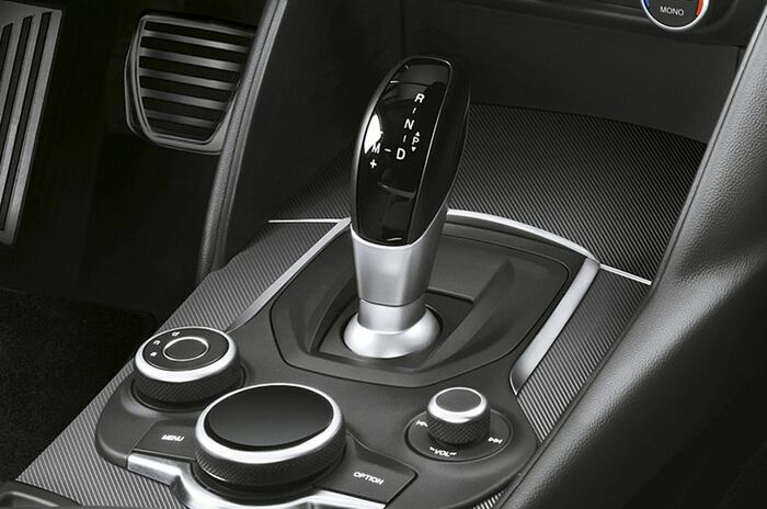 アルファ ロメオ ジュリア ヴェローチェ｜Alfa Romeo Giulia Veloce