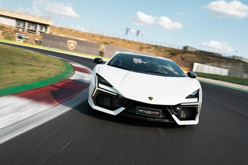 （写真：Automobili Lamborghini）