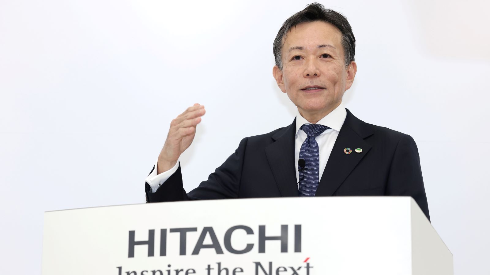 二代目社長の百訓｜二代目だけの為の100日間自己啓発 Amazon.co.jp: 先代は教えてくれない 二代目社長の生き残り戦略