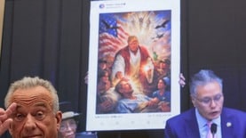 神をもおそれぬトランプ大統領に立ちはだかるローマ教皇､応酬が明らかにするトランプの欲望と｢権威への反発｣