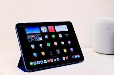 M1チップ搭載｢新iPad Air｣を買うべき納得理由 キーボードと一緒に