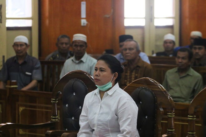 インドネシアの裁判所､仏教徒女性に禁錮刑