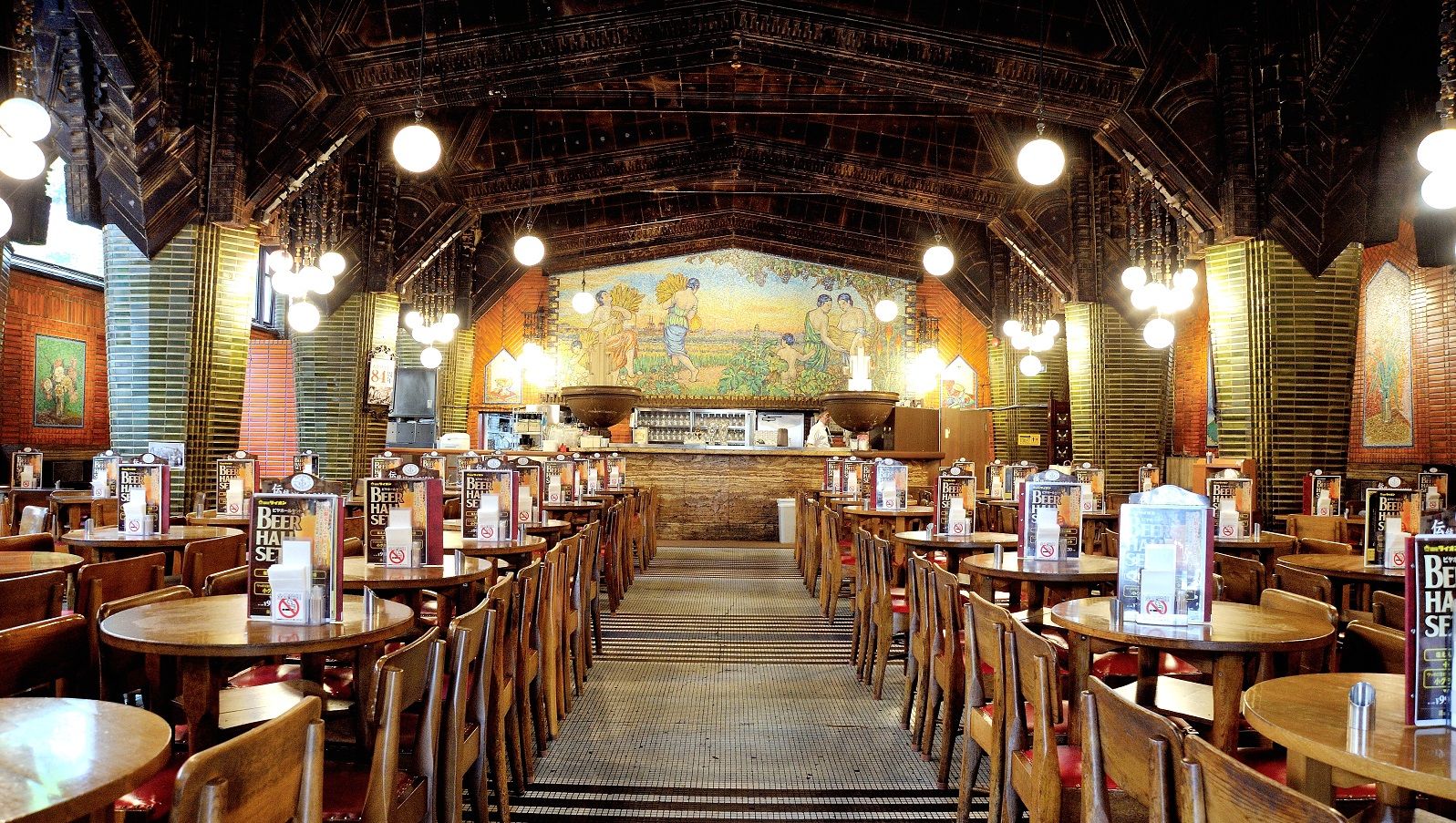 銀座に今も残る、1930年代築ビヤホールの美 360°カメラで巡る東京23区の名建築 東洋経済オンライン 社会をよくする経済ニュース