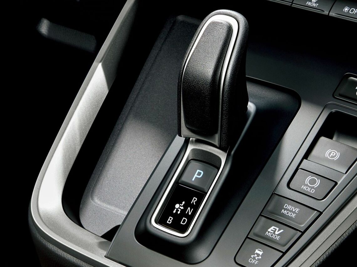 各種の運転支援機能なども電子プラットフォームなくして成立しない（写真：トヨタ自動車）