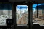 高架上の本線が見えてきた