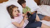 ビデオゲーム 夜更かし 子ども
