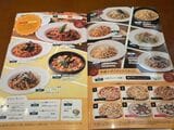 スパゲッティだけでも充実のメニュー数。ペスカトーレ（988円）も筆者のお気に入りメニュー（筆者撮影）