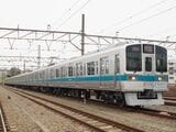 8両編成の2000形（記者撮影）
