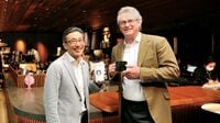 異色対談｢スターバックスはチェーンではない｣