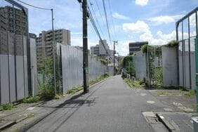 119億円を国に提示→交渉不成立も10年以上｢ほぼ何もせず｣…新宿駅から徒歩圏｢超一等空き地｣を渋谷区が買えなかった顛末