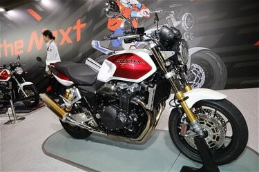 33年の歴史に終止符、ホンダのビッグワン】フラッグシップモデル最終型