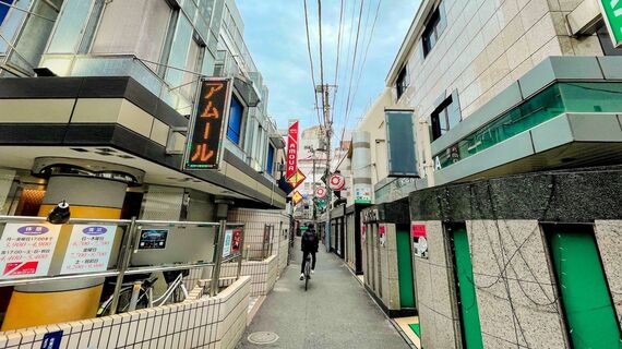 鶯谷のラブホテル街