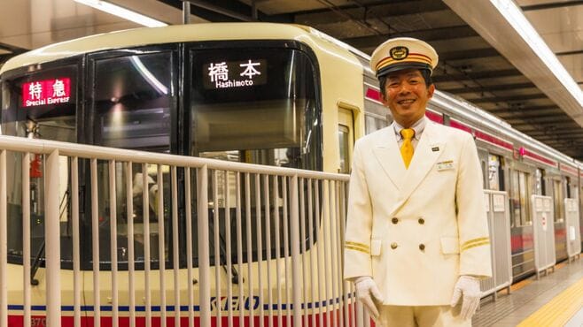 京王新宿管区長が語る｢底知れない駅｣の日常風景