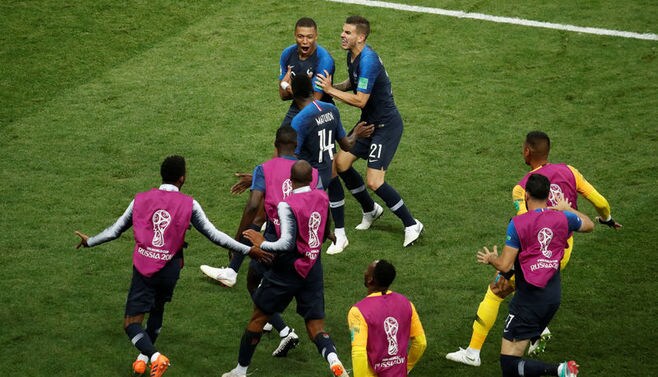 強いフランス､5大会ぶりにW杯優勝の栄冠