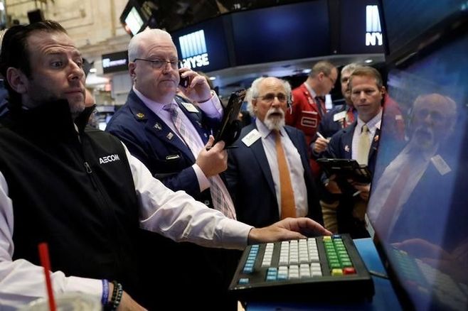米国株市場､ナスダックが終値で最高値更新