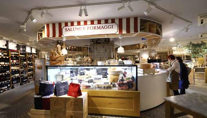 チーズ売り場が充実