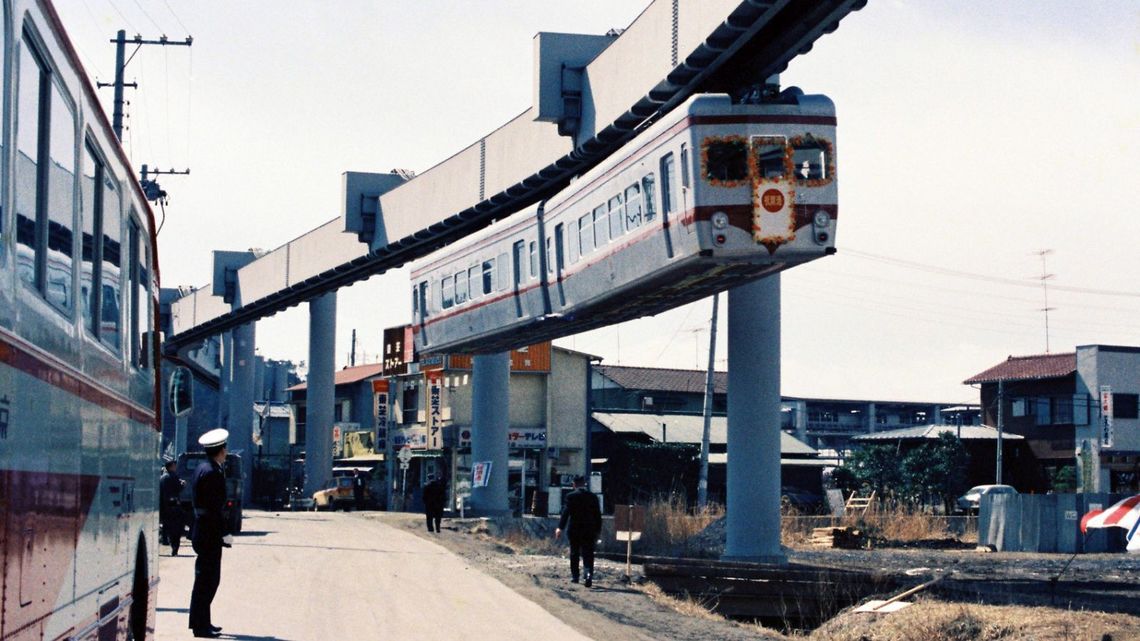 開業50年 湘南モノレール なぜ住宅街を爆走 ローカル線 公共交通 東洋経済オンライン 社会をよくする経済ニュース