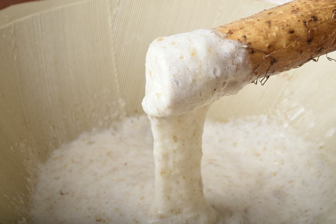 このネバネバが元気のもと（写真：食文化／PIXTA）