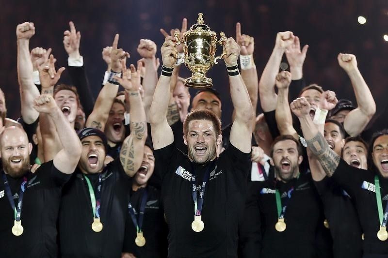 オールブラックス､W杯で最多3回目の優勝 オーストラリアを34-17で下す