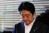安倍改憲プラン､支持率低下で身内から異論　 党総裁3選シナリオの実現にも黄信号