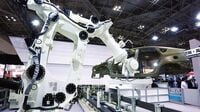 世界中でロボット沸騰､増産急ぐ日本メーカー