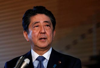 首相､水害対応優先で欧州･中東訪問取りやめ