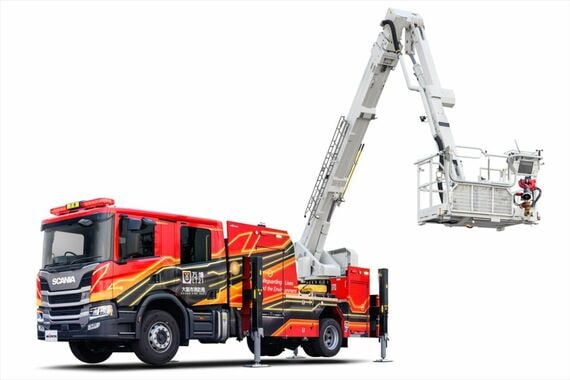 「21mブーム付多目的消防ポンプ自動車 MVF21、EV 巡回車」も大阪・関西万博に配備された（写真：モリタホールディングス）