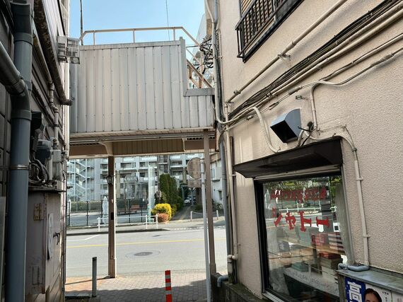 リブート シャトー洋菓子店