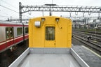 荷物室の外部にはLEDの作業灯を設置。
