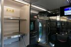 京都寄りには大型の荷物置き場