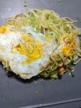 自作の「広島風」お好み焼き（写真：中山さん提供）