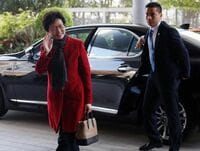 香港当局､｢雨傘運動｣リーダーら9人を起訴へ 次期行政長官に親中派が当選したことを受け